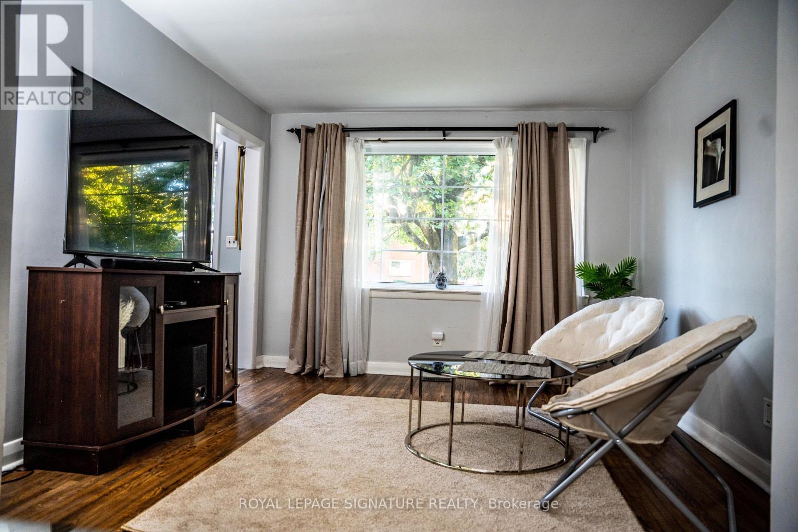 73 Bee Street, Woodstock, Ontario  N4S 3Z2 - Photo 4 - X13062694