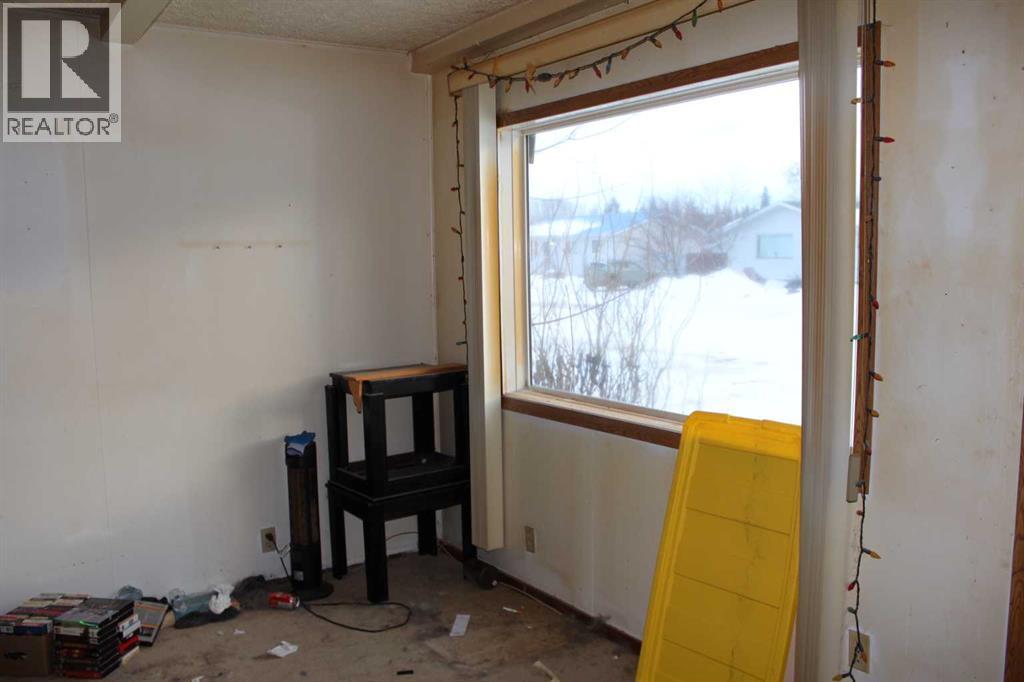 304 8 Avenue SE, Manning, Alberta  T0H 2M0 - Photo 14 - A2284165