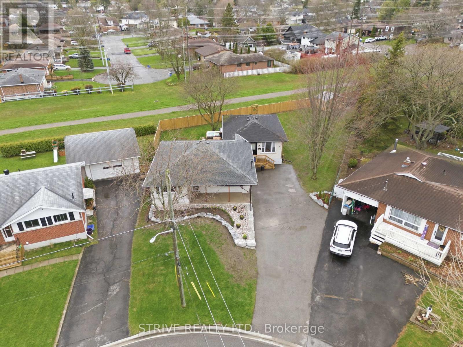 657 Hayden Crescent, Cobourg, Ontario  K9A 2V4 - Photo 3 - X13063588