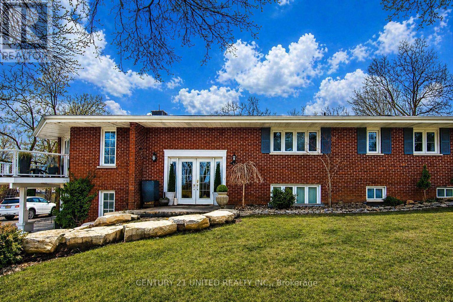 105 Ridgewood Road, Peterborough, Ontario  K9J 1P2 - Photo 3 - X13063762