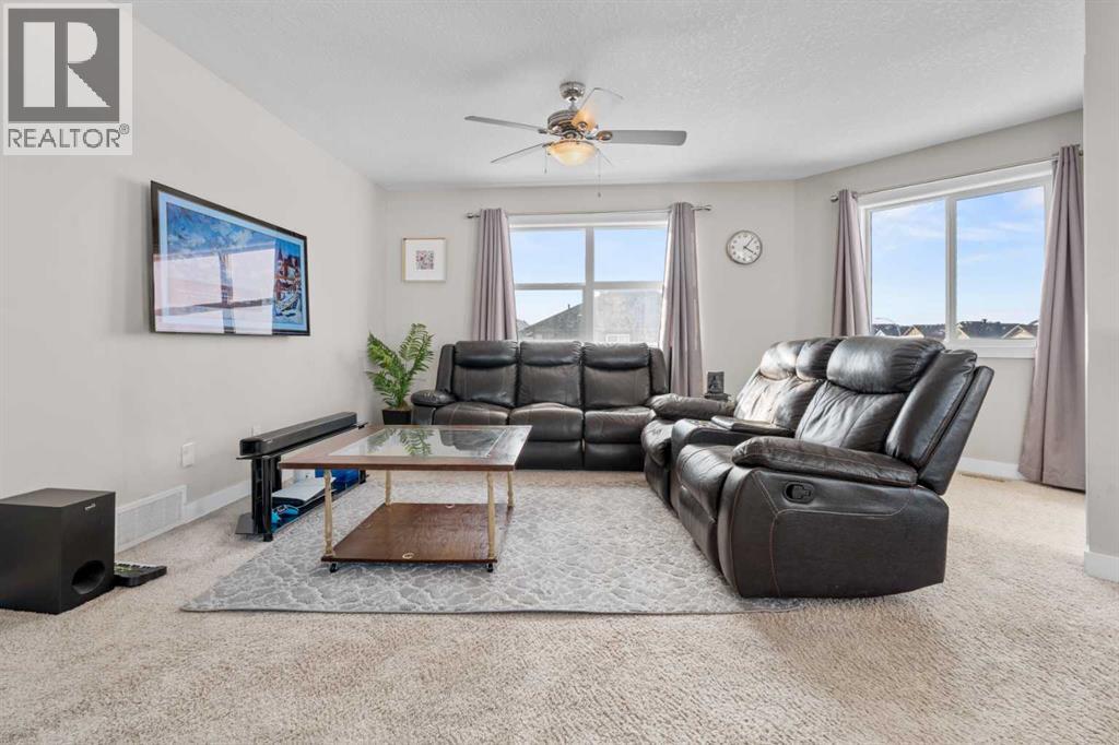 8487 Saddlebrook Drive NE, Calgary, Alberta  T3J 0M8 - Photo 17 - A2288361