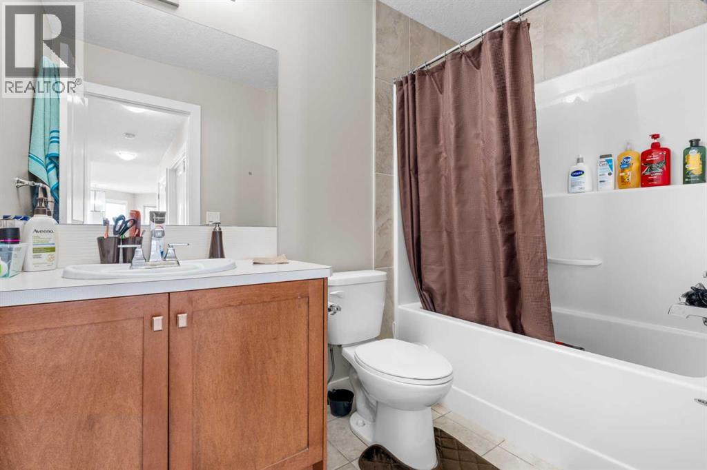 8487 Saddlebrook Drive NE, Calgary, Alberta  T3J 0M8 - Photo 29 - A2288361