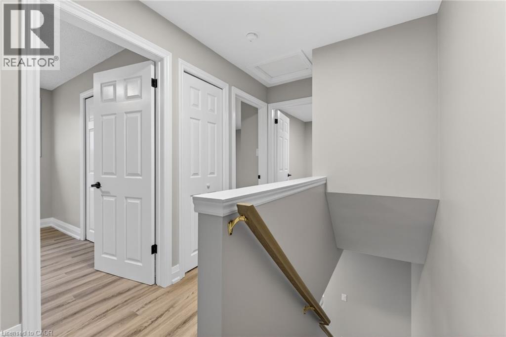 65 S Woodman Drive S, Hamilton, Ontario  L8K 4E2 - Photo 18 - 40825274