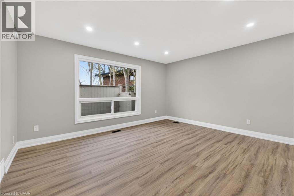 65 S Woodman Drive S, Hamilton, Ontario  L8K 4E2 - Photo 9 - 40825274