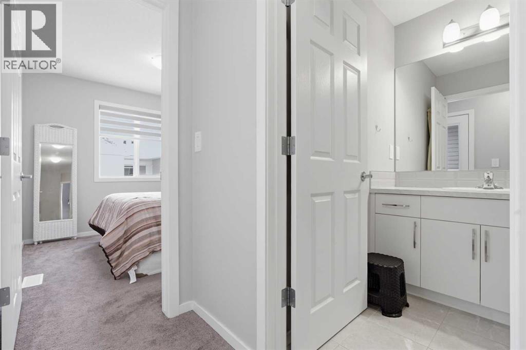 214 Windbury Lane SW, Airdrie, Alberta  T4B 5J5 - Photo 24 - A2292075