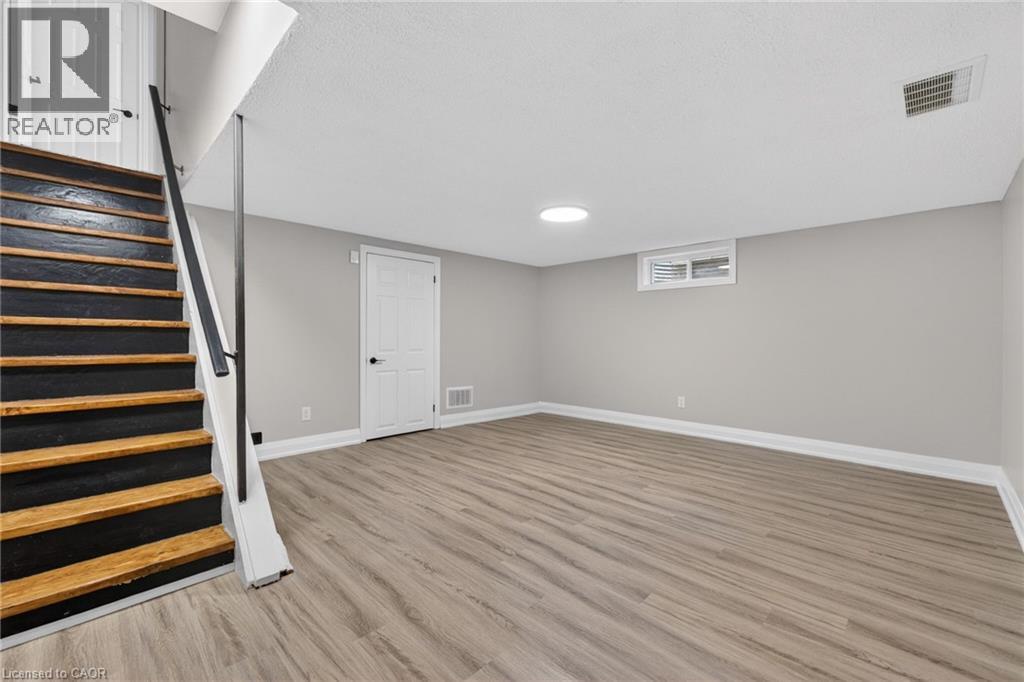 65 S Woodman Drive S, Hamilton, Ontario  L8K 4E2 - Photo 31 - 40825274