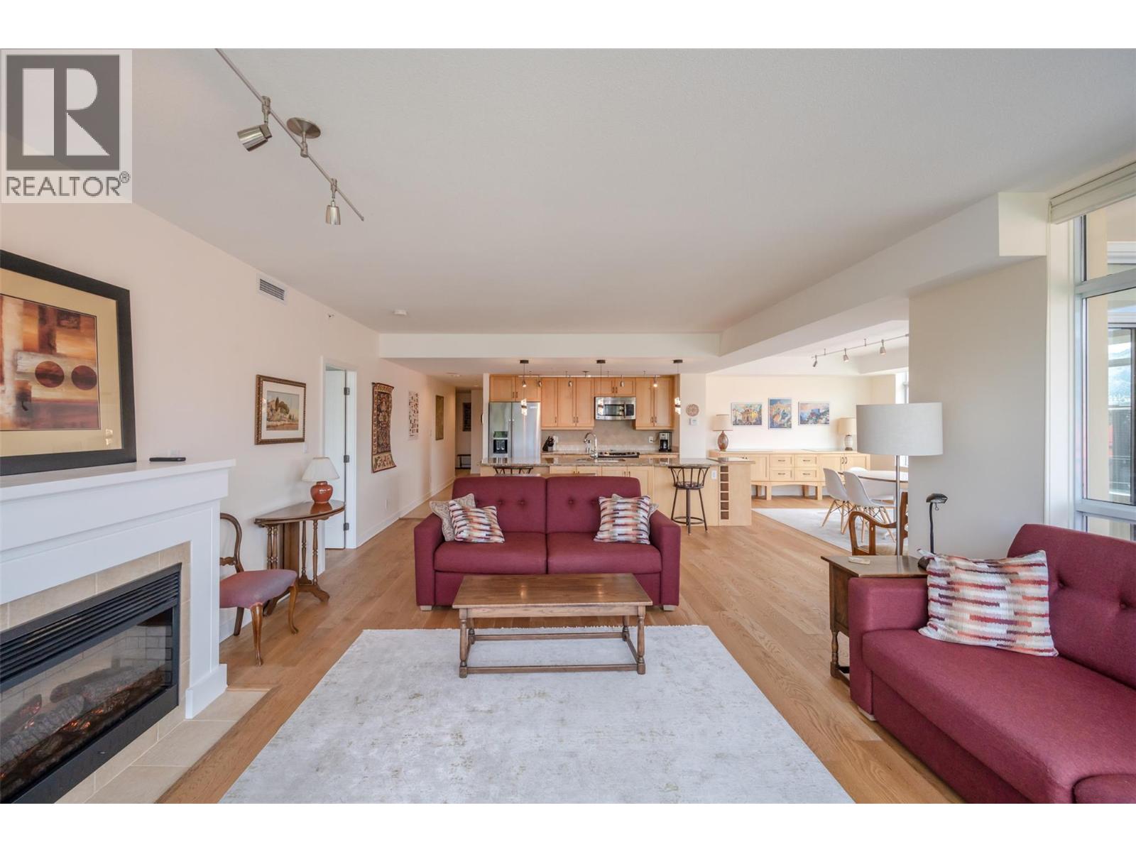 160 Lakeshore Drive W Unit# 401, Penticton, British Columbia  V2A 9C2 - Photo 8 - 10385447