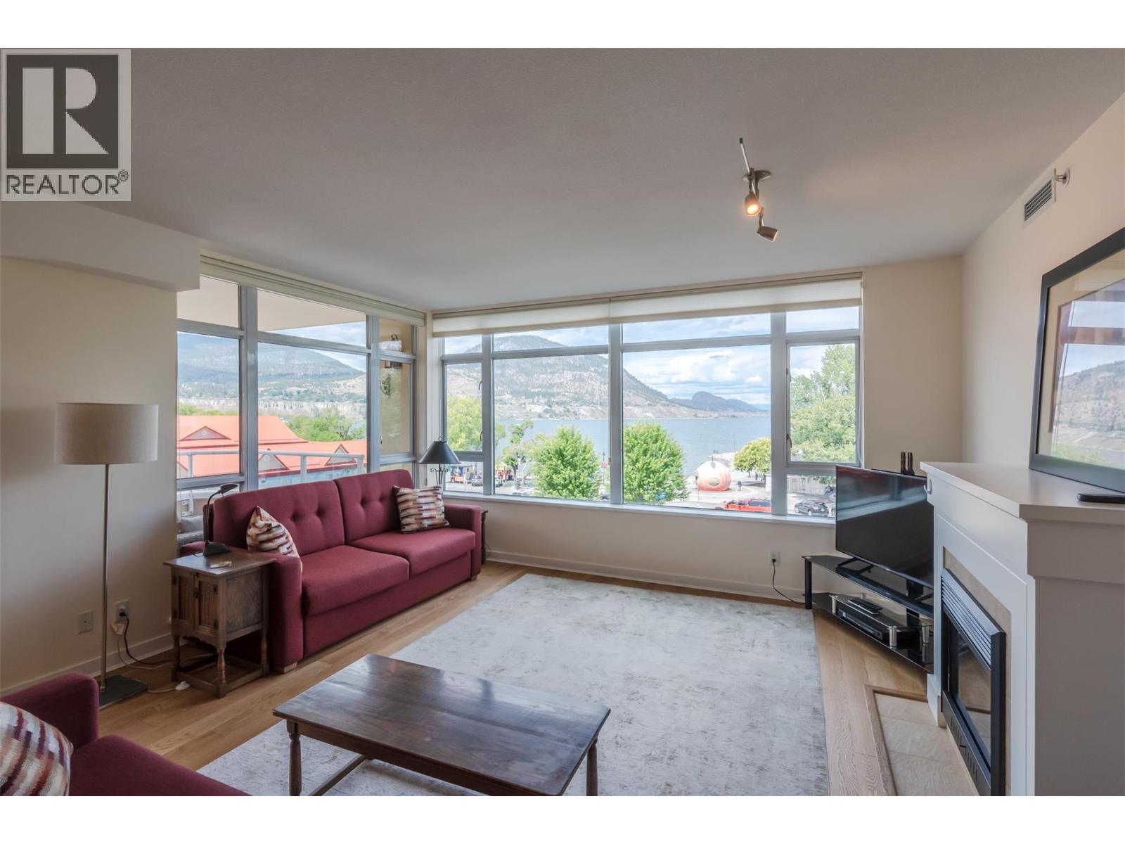 160 Lakeshore Drive W Unit# 401, Penticton, British Columbia  V2A 9C2 - Photo 6 - 10385447