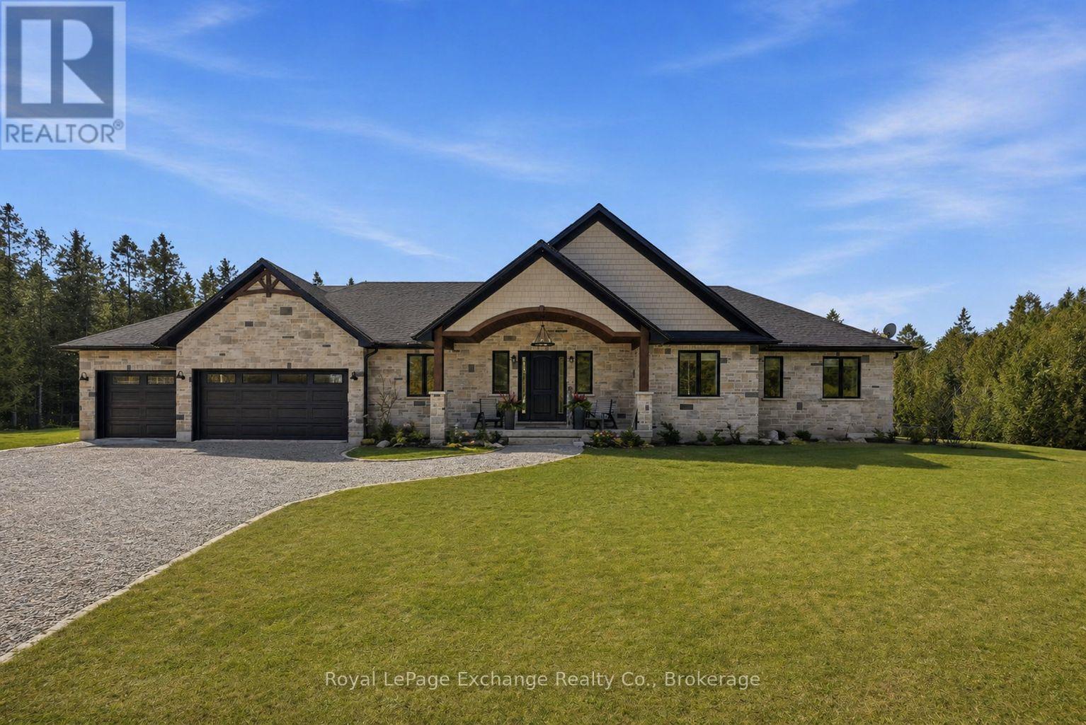 185 LOUISE CREEK CRESCENT, West Grey, Ontario