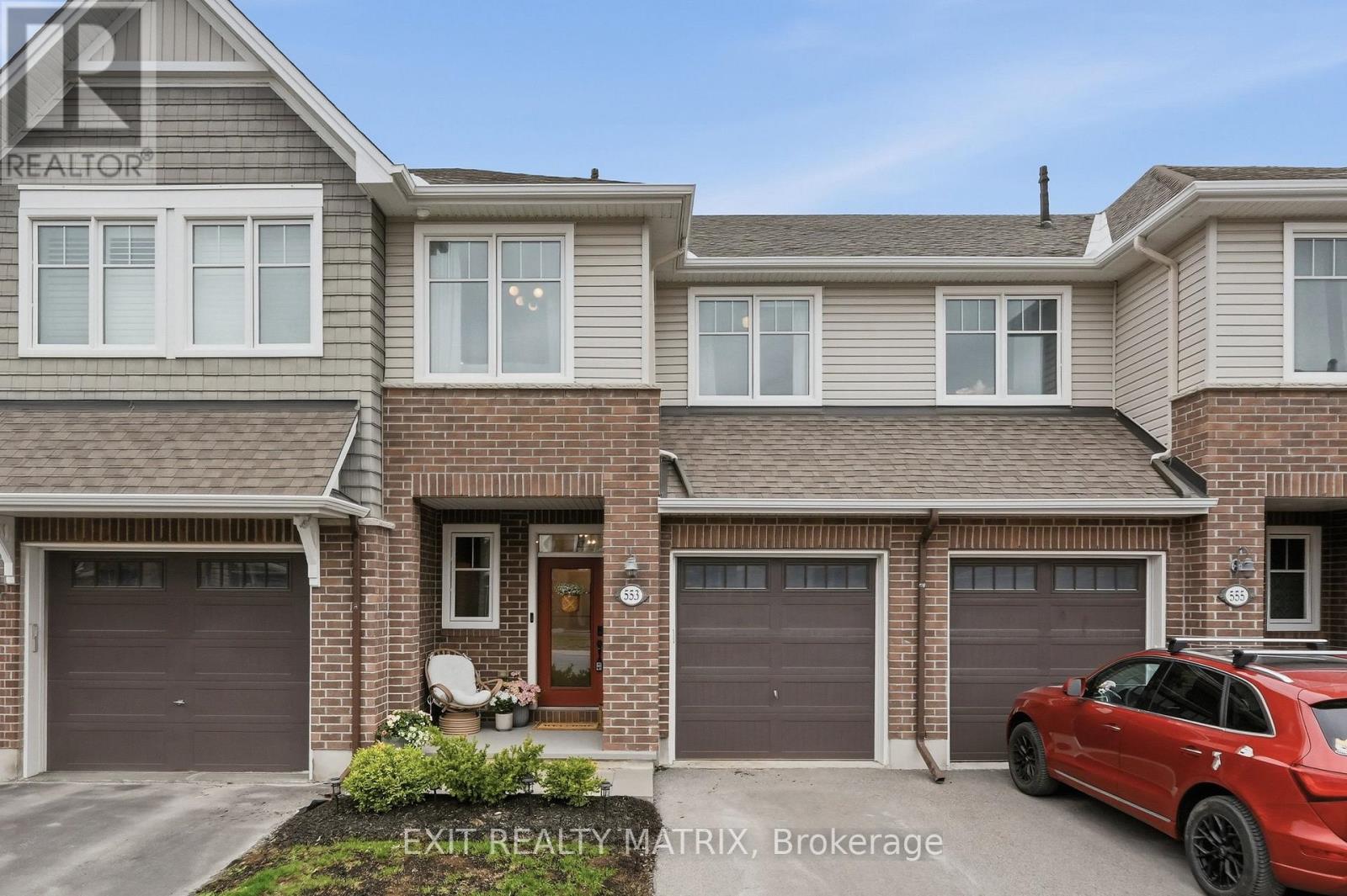 553 JACKDAW AVENUE, Ottawa, Ontario