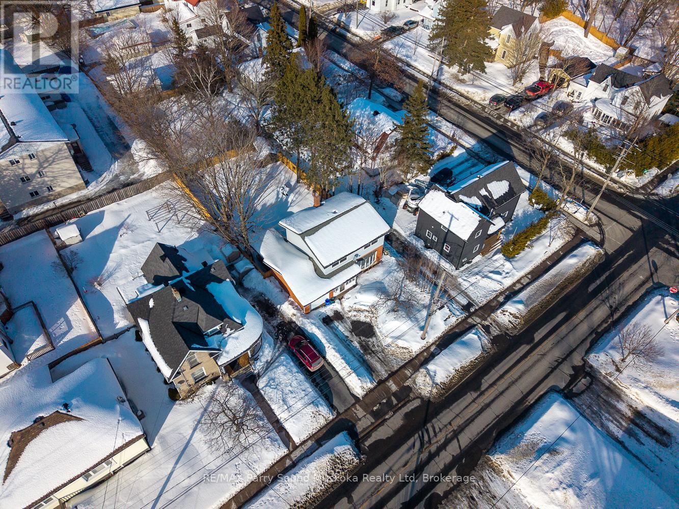 55 A Cascade Street E, Parry Sound, Ontario  P2A 1K3 - Photo 37 - X12843260