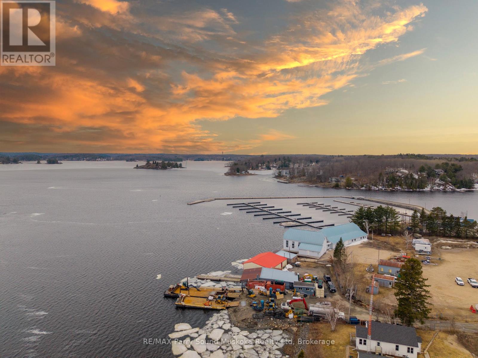 8 Sunset Avenue, Parry Sound, Ontario  P2A 1A5 - Photo 38 - X12982176