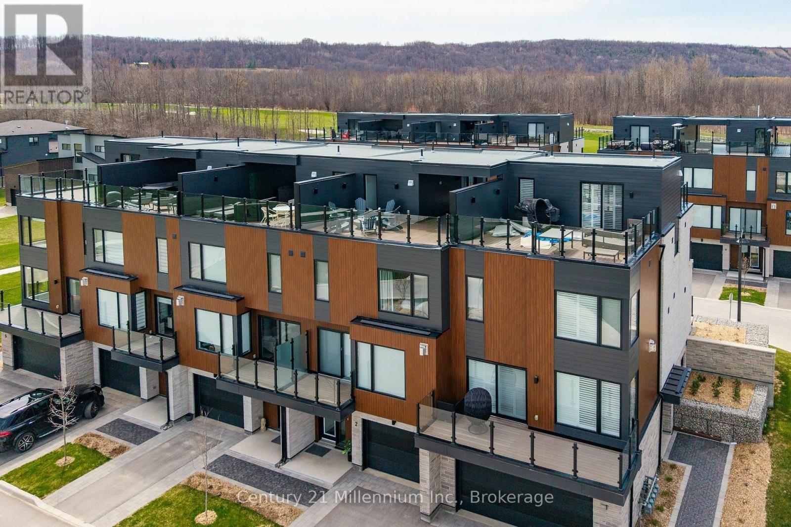 # 2 - 117 SLADDEN COURT, Blue Mountains, Ontario