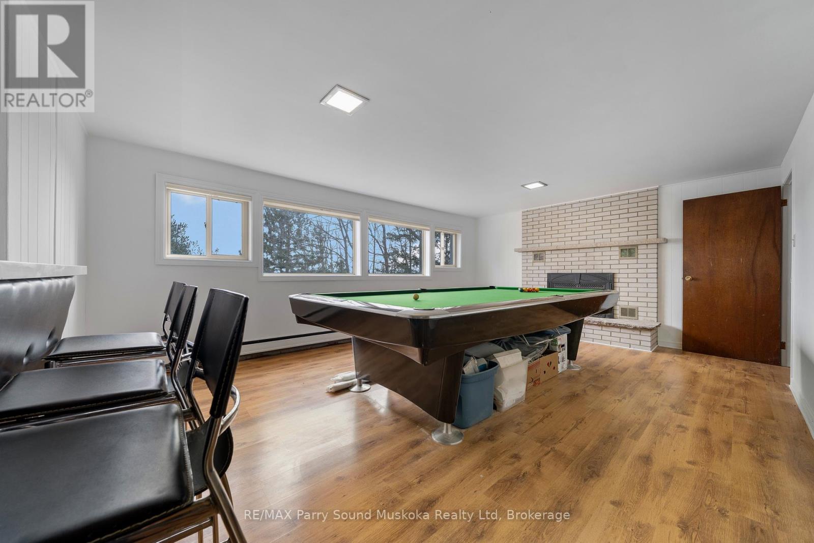 8 Sunset Avenue, Parry Sound, Ontario  P2A 1A5 - Photo 27 - X12982176