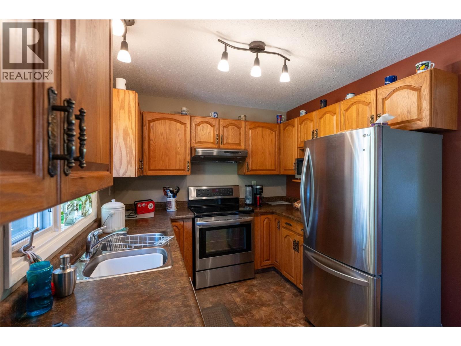 419 Laurier Drive, Kamloops, British Columbia  V1S 1C2 - Photo 10 - 10385042