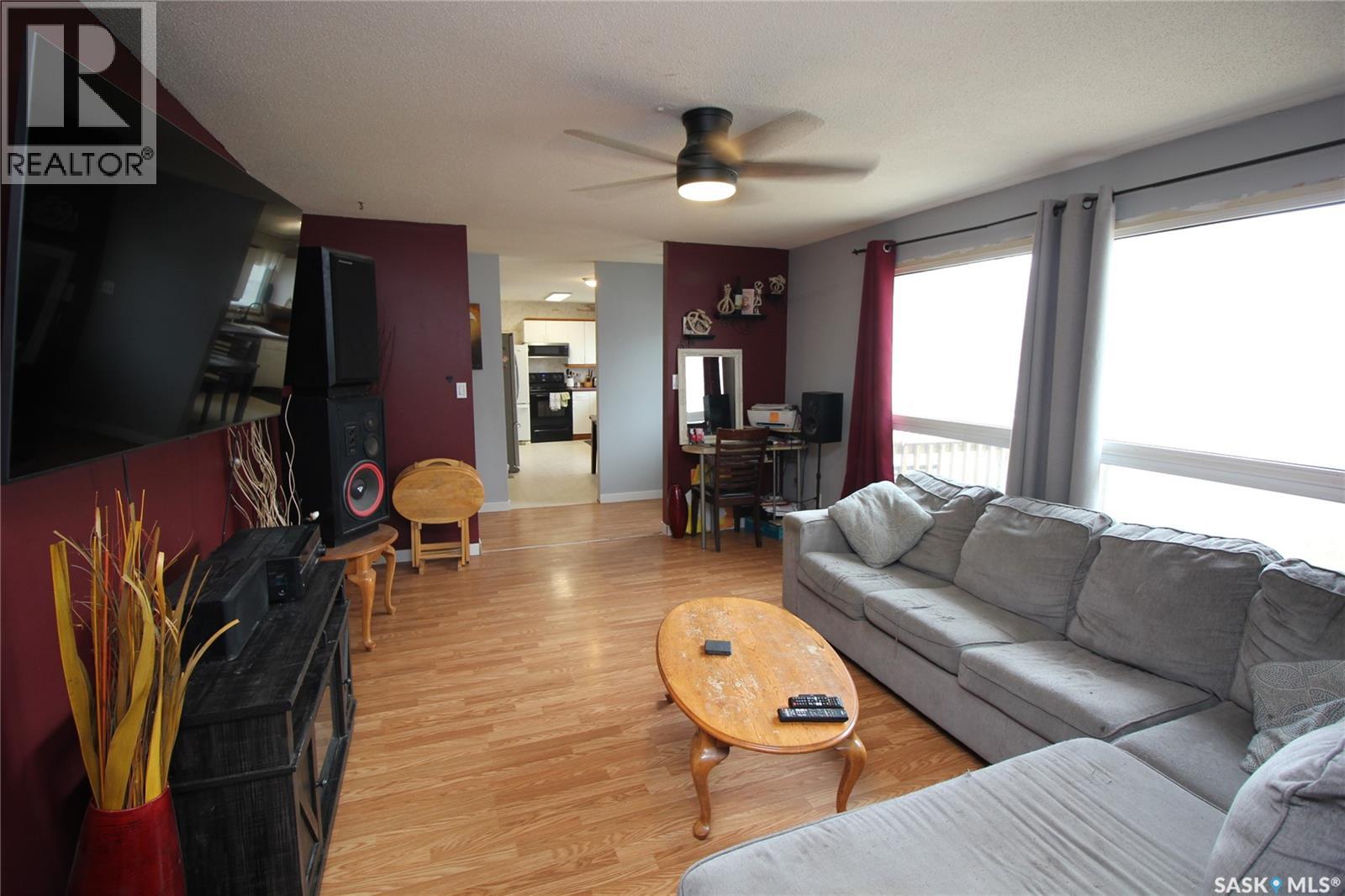 800 Robison Street, Indian Head, Saskatchewan  S0G 2K0 - Photo 5 - SK031877