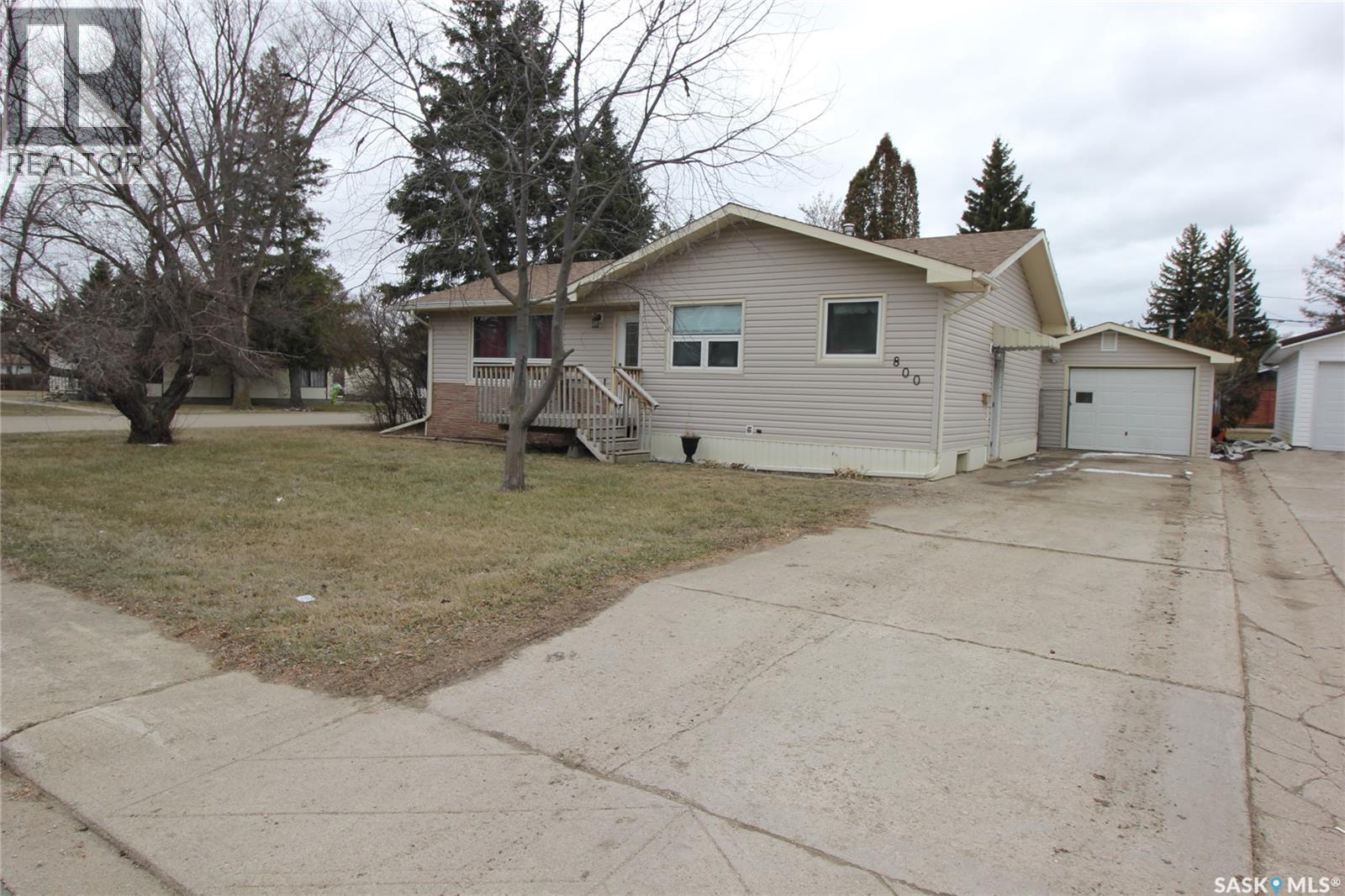 800 Robison Street, Indian Head, Saskatchewan  S0G 2K0 - Photo 1 - SK031877