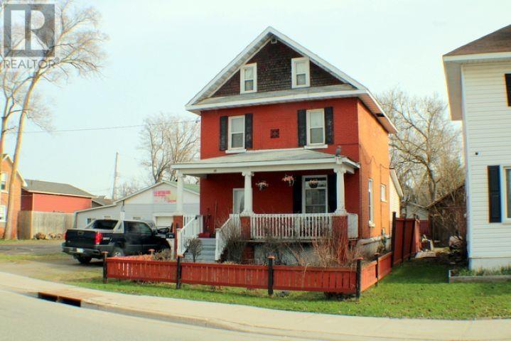 86 ST ANDREWS TERR, SAULT STE MARIE, Ontario