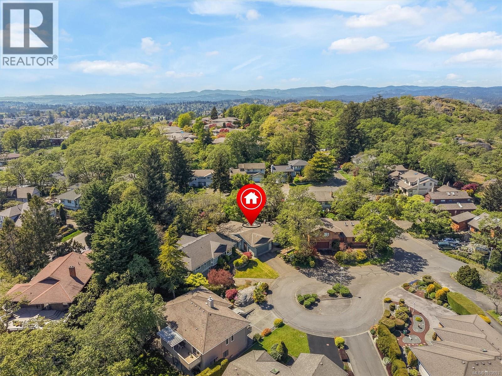 4066 Nicholson Crt, Saanich, British Columbia  V8Z 4S2 - Photo 35 - 1033653