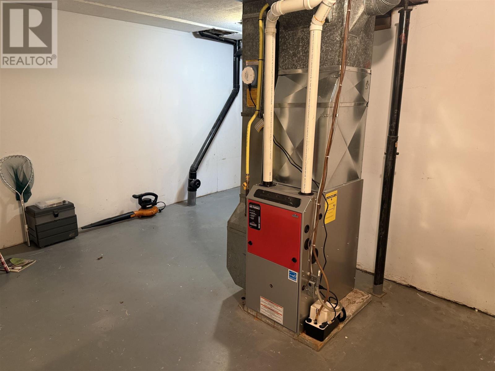 24 Mcquarrie Pl, Elliot Lake, Ontario  P5A 3C1 - Photo 34 - SM260630