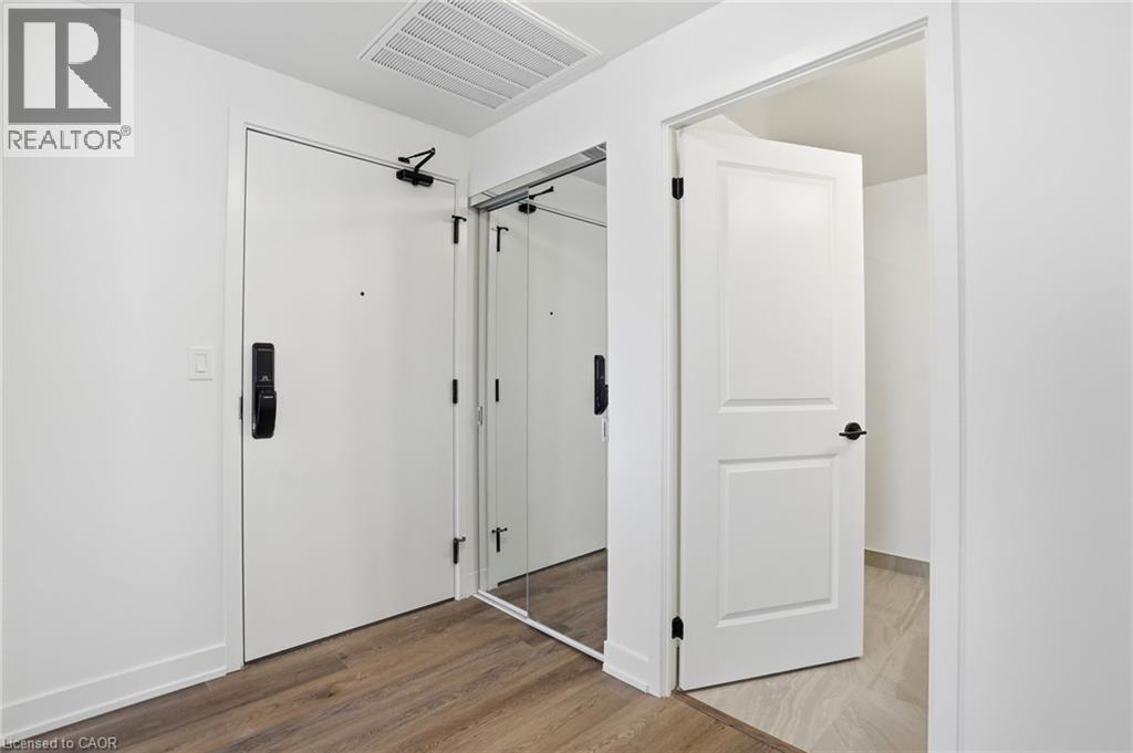 2075 Lakeshore Road Unit# 1608, Burlington, Ontario  L7R 1E2 - Photo 14 - 40825814