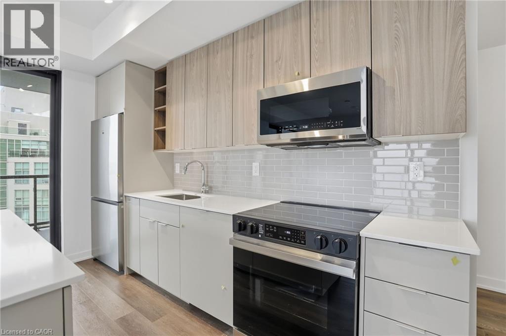 2075 Lakeshore Road Unit# 1608, Burlington, Ontario  L7R 1E2 - Photo 2 - 40825814