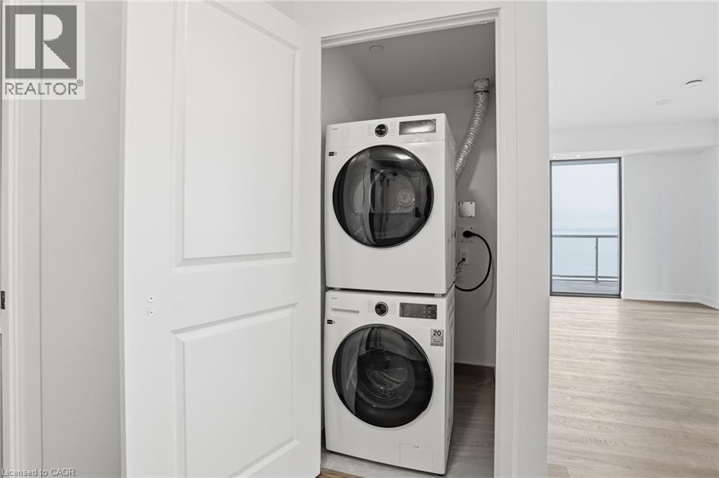 2075 Lakeshore Road Unit# 1608, Burlington, Ontario  L7R 1E2 - Photo 13 - 40825814