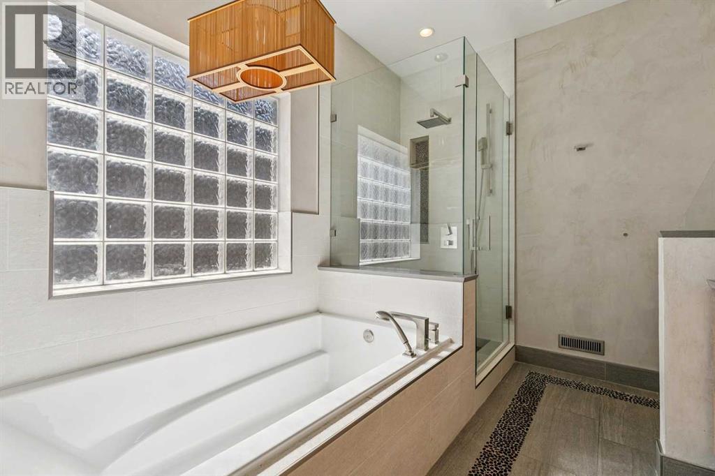 367 Discovery Place SW, Calgary, Alberta  T3H 4N7 - Photo 26 - A2304244