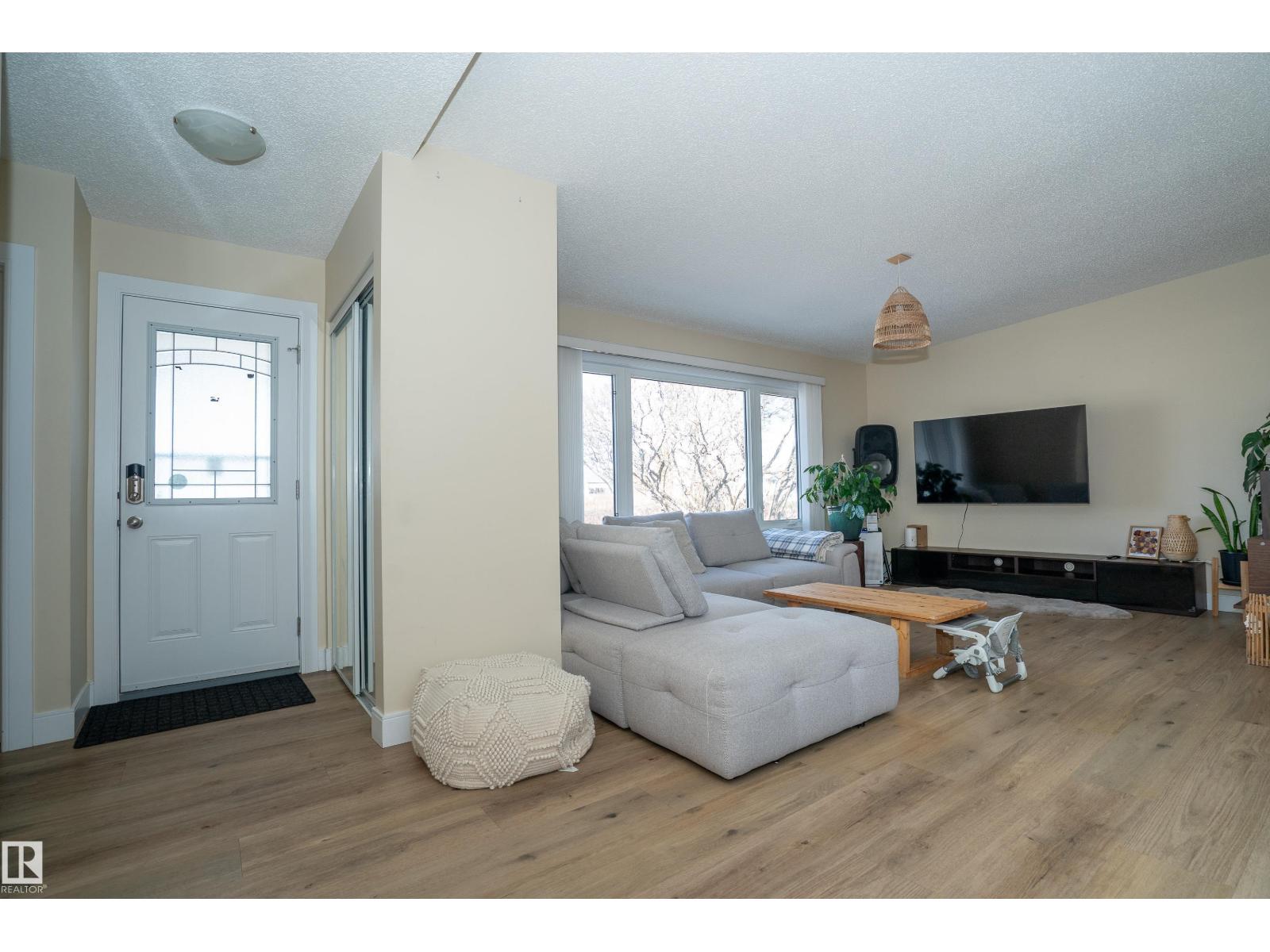 7807 132 Av Nw, Edmonton, Alberta  T5C 2B2 - Photo 4 - E4484893