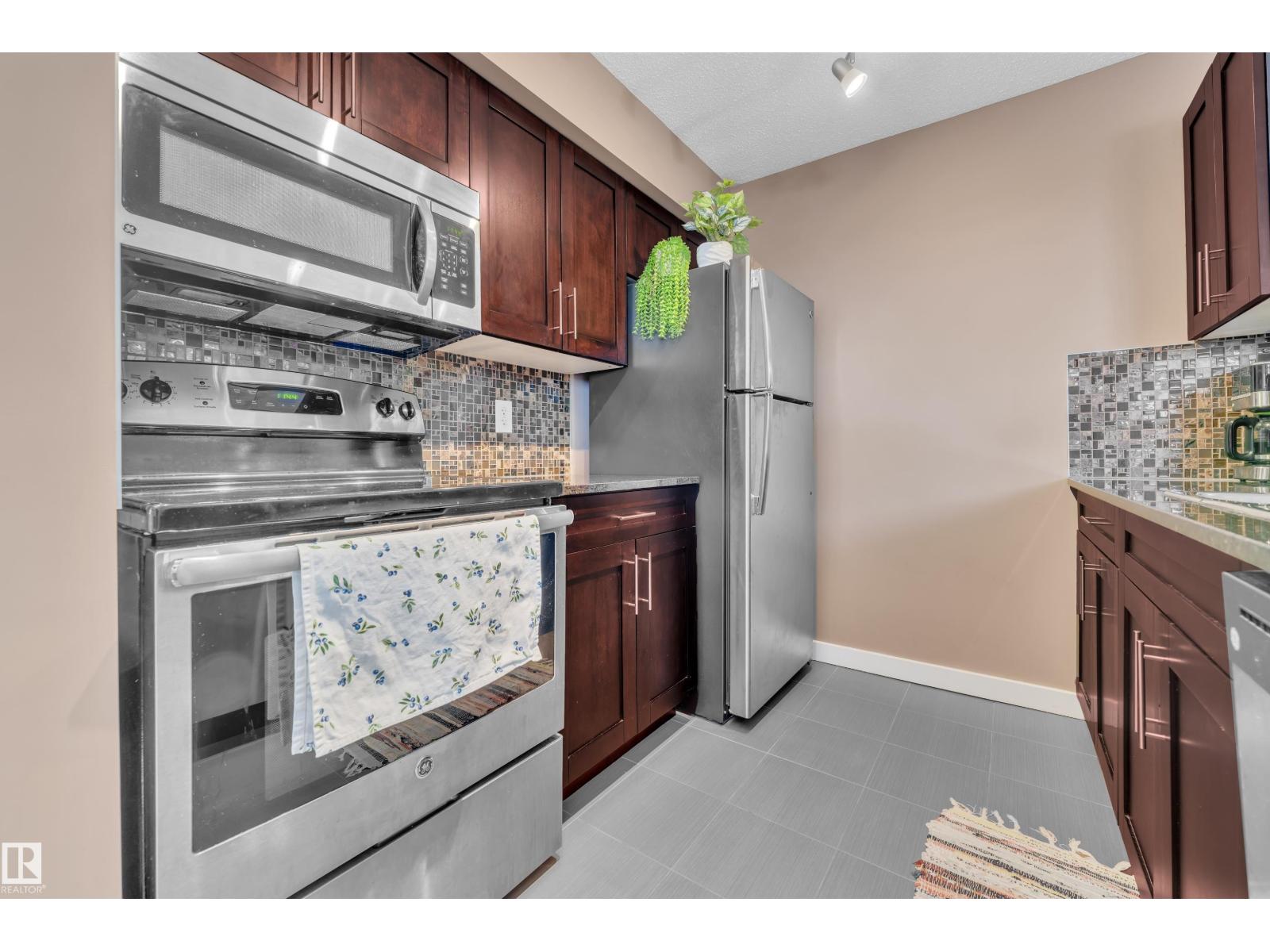 #424 18126 77 St Nw, Edmonton, Alberta  T5Z 0N7 - Photo 11 - E4484899