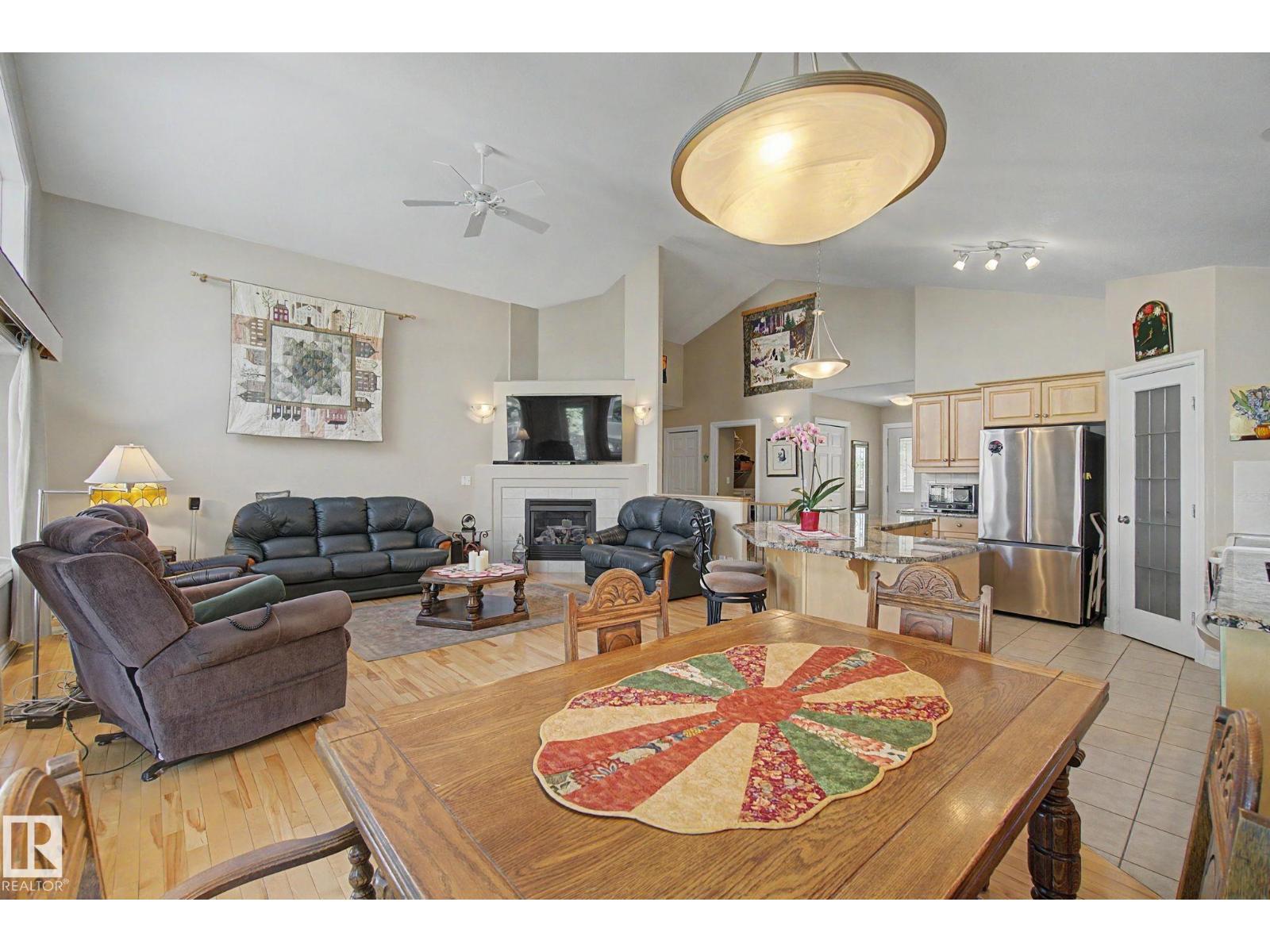 28 Charlton Wy, Sherwood Park, Alberta  T8H 2C7 - Photo 13 - E4484901