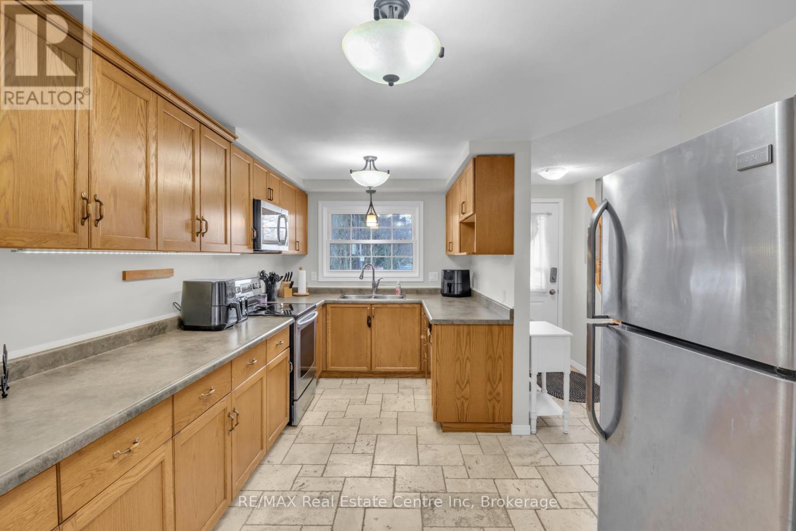 16 - 129 Victoria Road N, Guelph, Ontario  N1E 6V3 - Photo 4 - X13063704