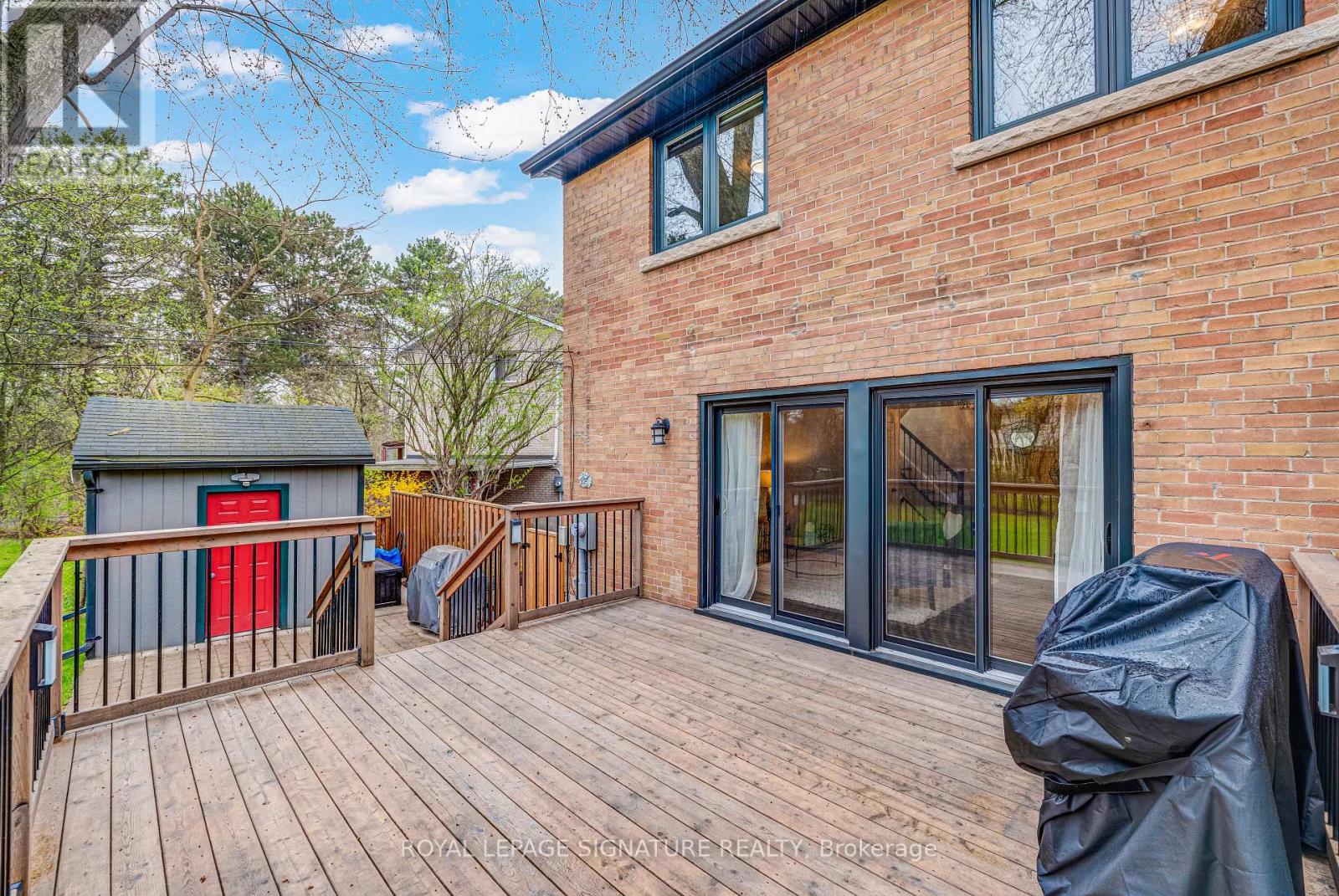 16 Veery Place, Toronto, Ontario  M3C 2E1 - Photo 24 - C13063746