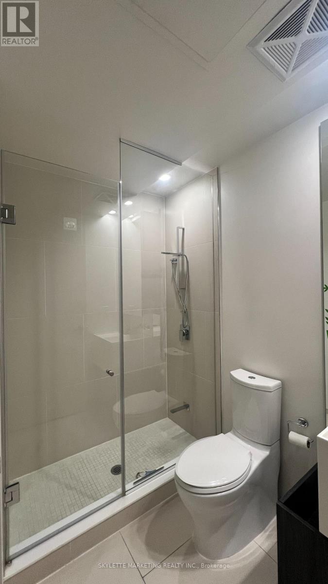 1002 - 1 Bloor Street E, Toronto, Ontario  M4W 0A8 - Photo 13 - C13063826