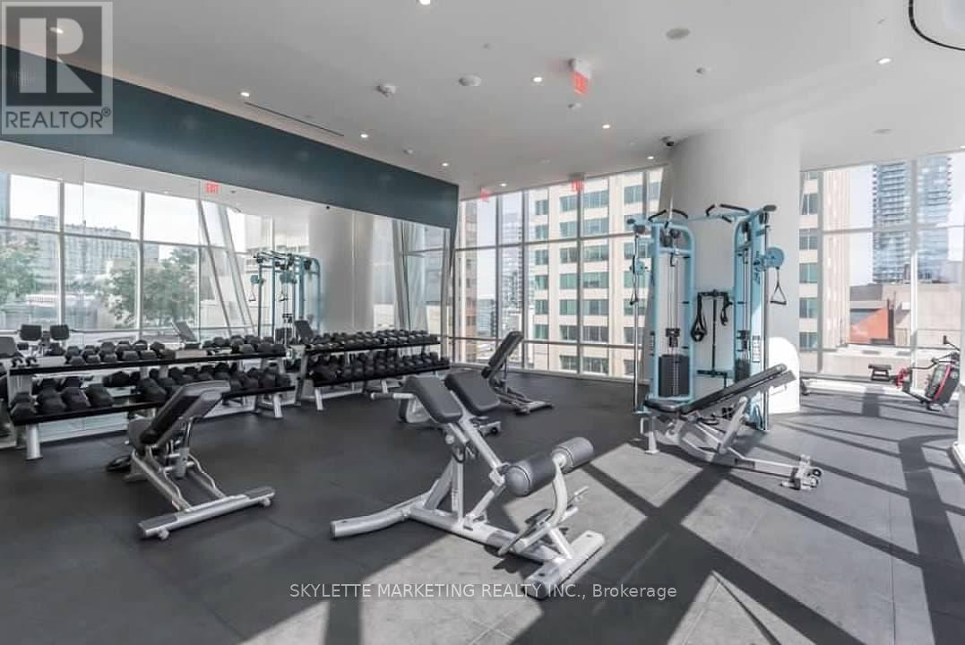 1002 - 1 Bloor Street E, Toronto, Ontario  M4W 0A8 - Photo 36 - C13063826