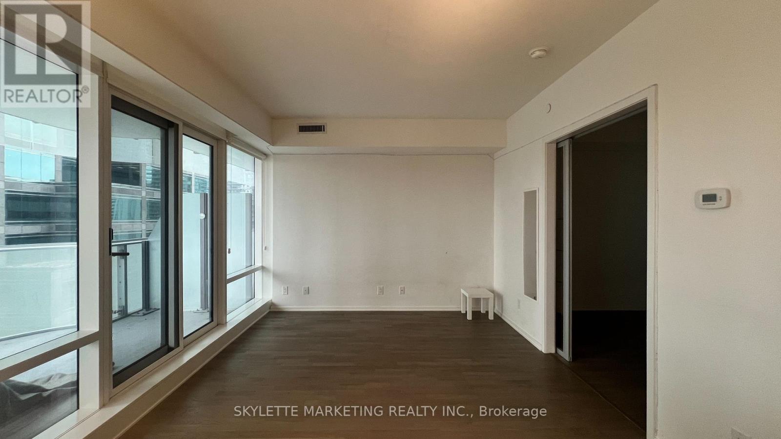 1002 - 1 Bloor Street E, Toronto, Ontario  M4W 0A8 - Photo 6 - C13063826