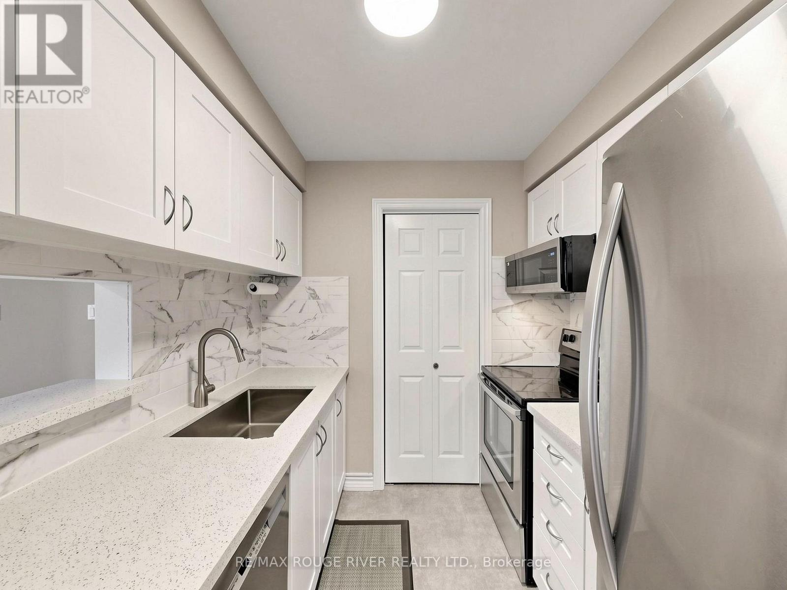 315 - 191 Lake Driveway W, Ajax, Ontario  L1S 7H9 - Photo 11 - E13063782