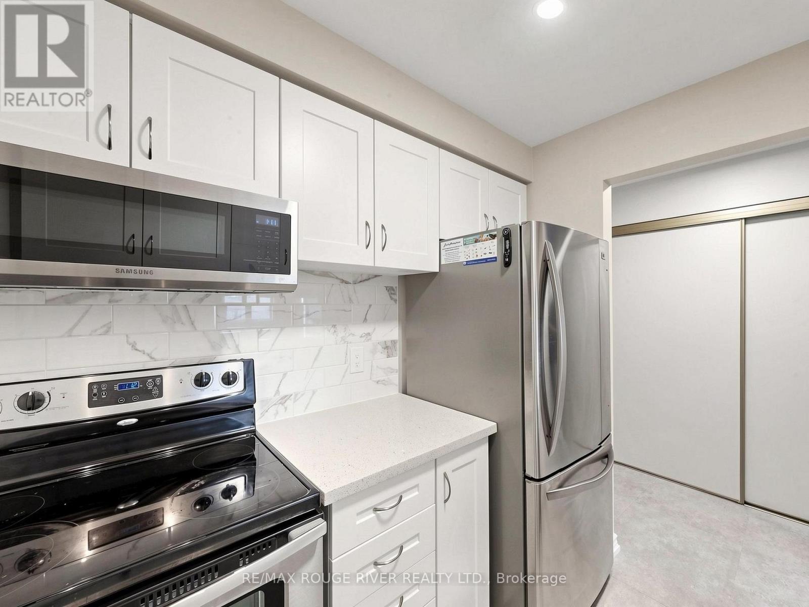 315 - 191 Lake Driveway W, Ajax, Ontario  L1S 7H9 - Photo 13 - E13063782