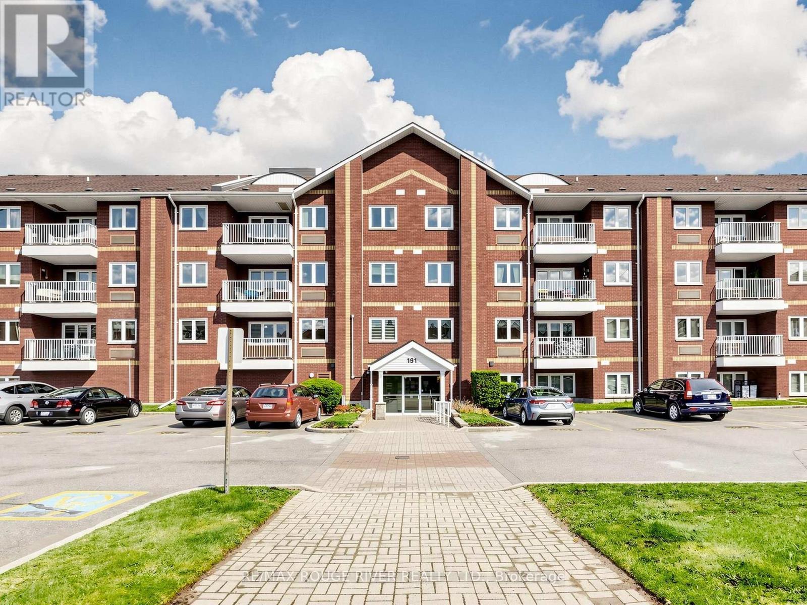 315 - 191 Lake Driveway W, Ajax, Ontario  L1S 7H9 - Photo 2 - E13063782