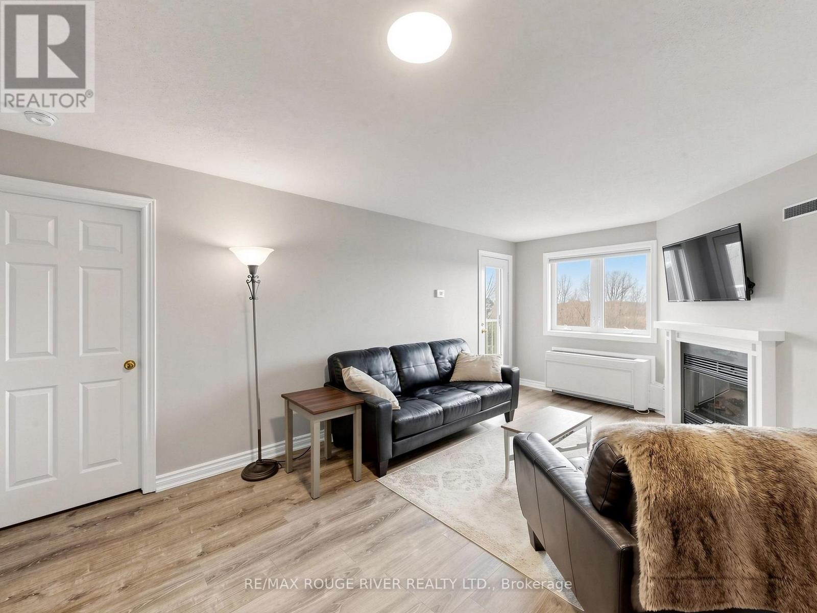 315 - 191 Lake Driveway W, Ajax, Ontario  L1S 7H9 - Photo 8 - E13063782