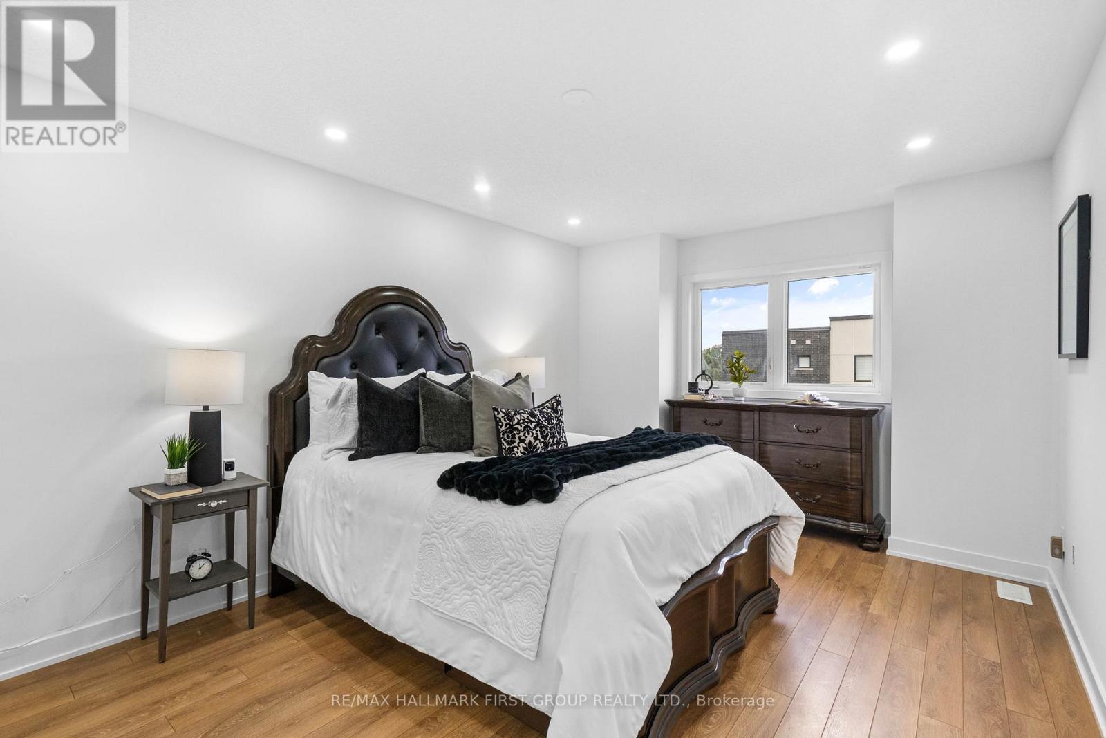 990 Kicking Horse Path, Oshawa, Ontario  L1J 0B4 - Photo 33 - E13063858