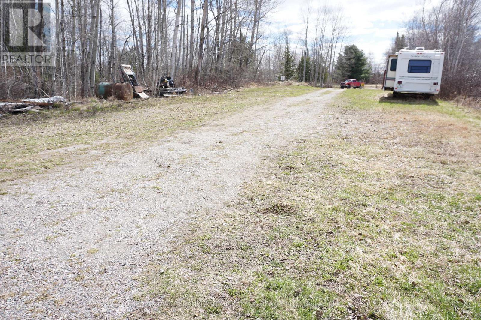 19 Munroe Crescent N, Timiskaming (Tim - Outside - Rural), Ontario  P0J 1G0 - Photo 6 - T13056446
