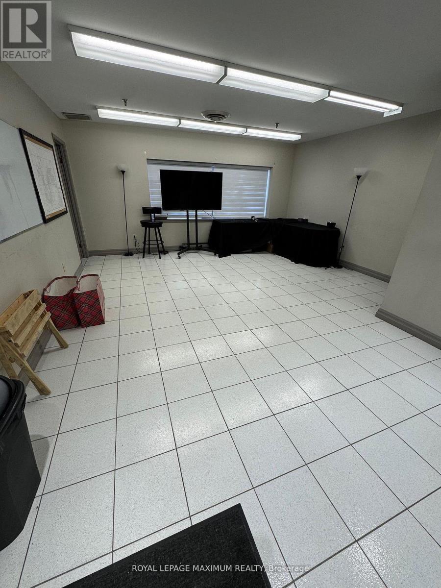 18 - 67 Rodinea Road, Vaughan, Ontario  L6A 1R3 - Photo 7 - N13063648