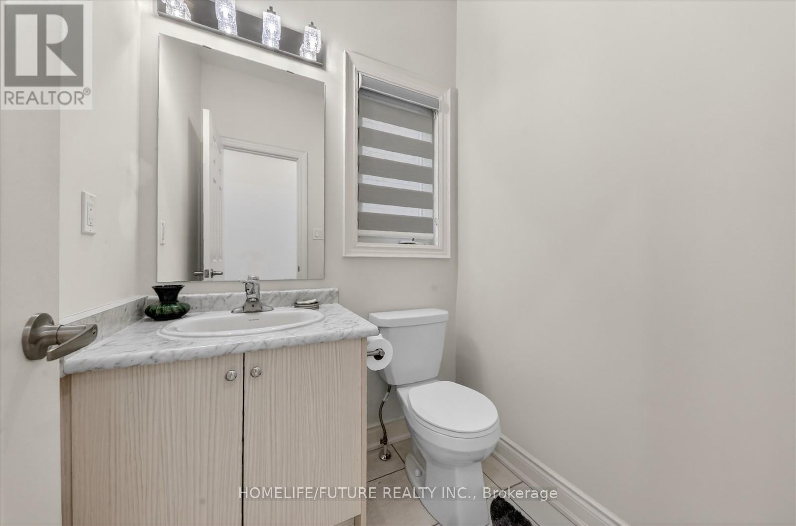 91 Fallharvest Way, Whitchurch-Stouffville, Ontario  L4A 4W4 - Photo 7 - N13063788