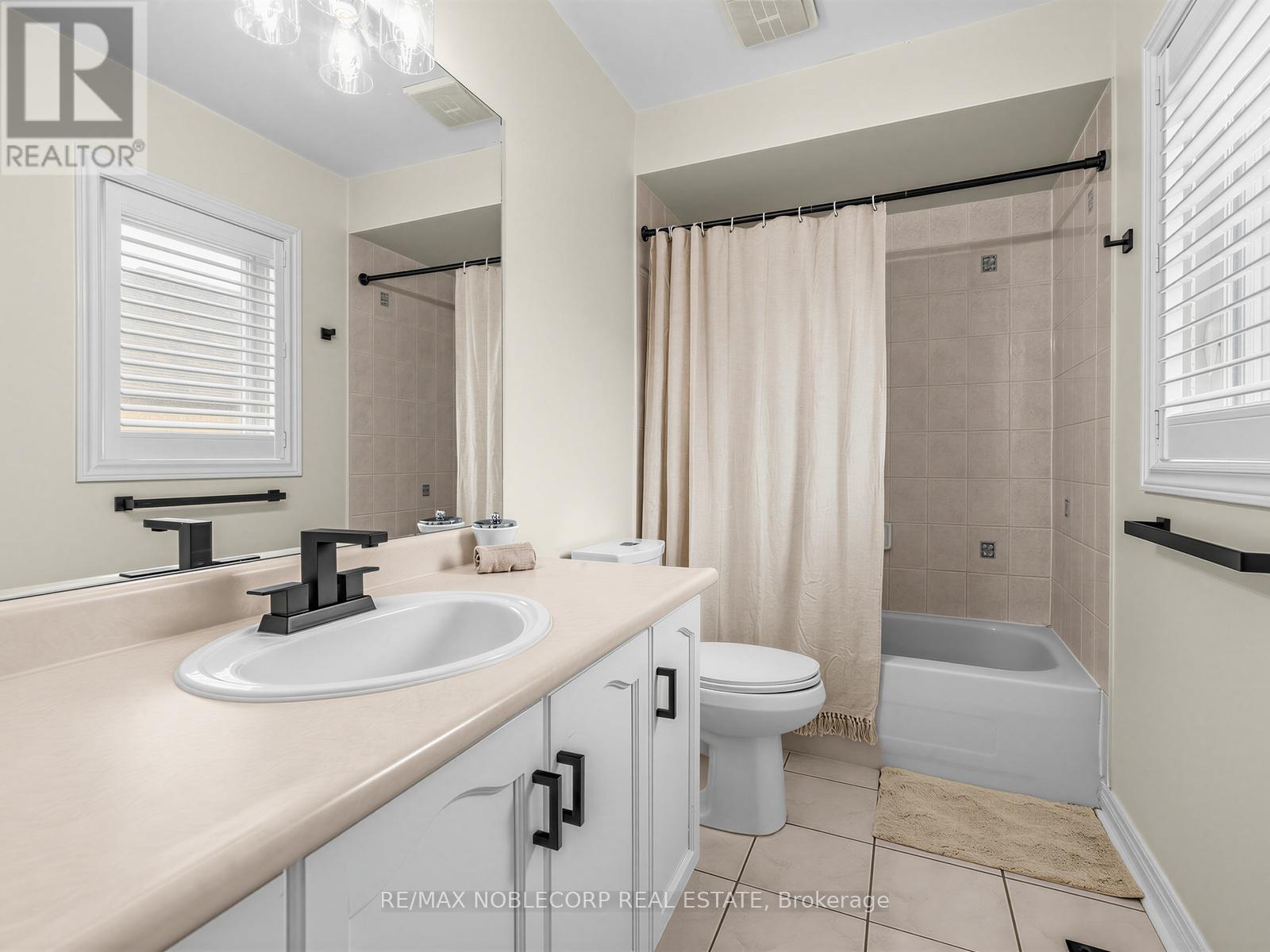 14 Ostick Street, Aurora, Ontario  L4G 7K5 - Photo 10 - N13063812