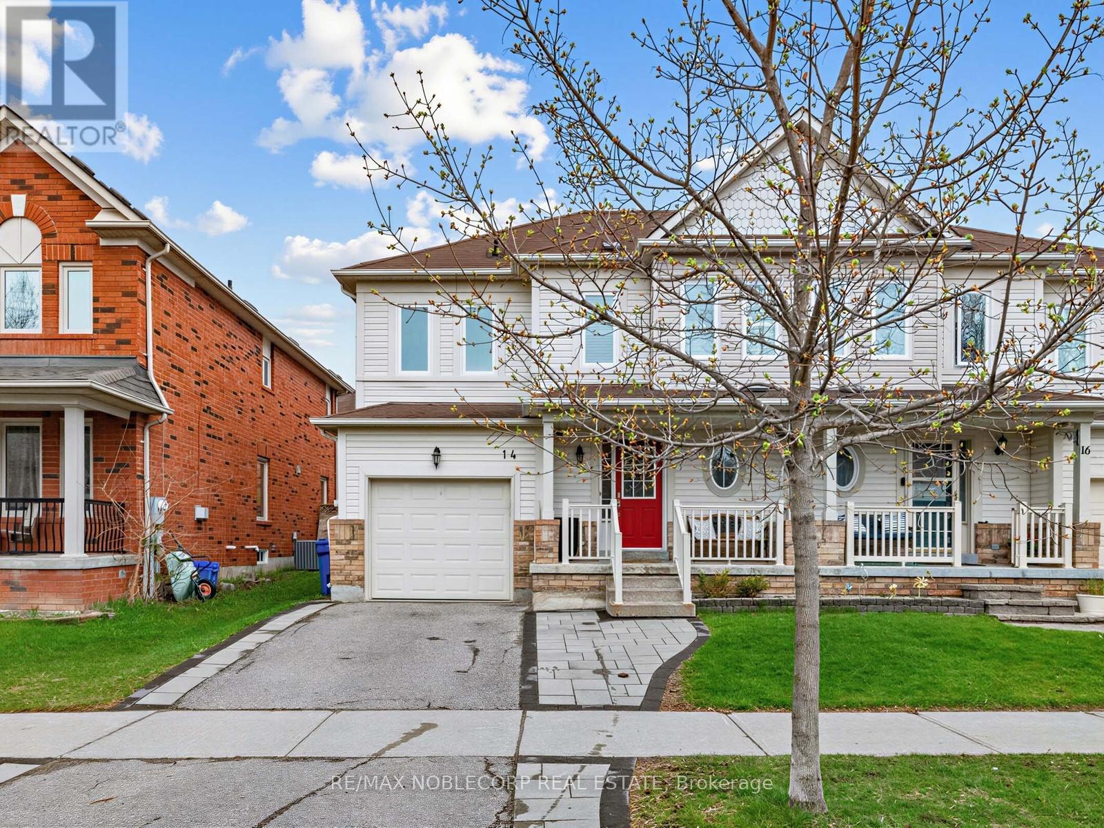 14 Ostick Street, Aurora, Ontario  L4G 7K5 - Photo 3 - N13063812