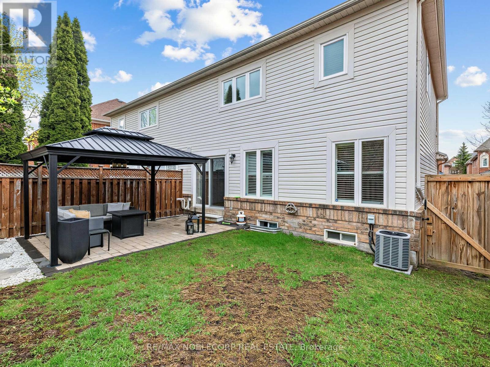 14 Ostick Street, Aurora, Ontario  L4G 7K5 - Photo 33 - N13063812