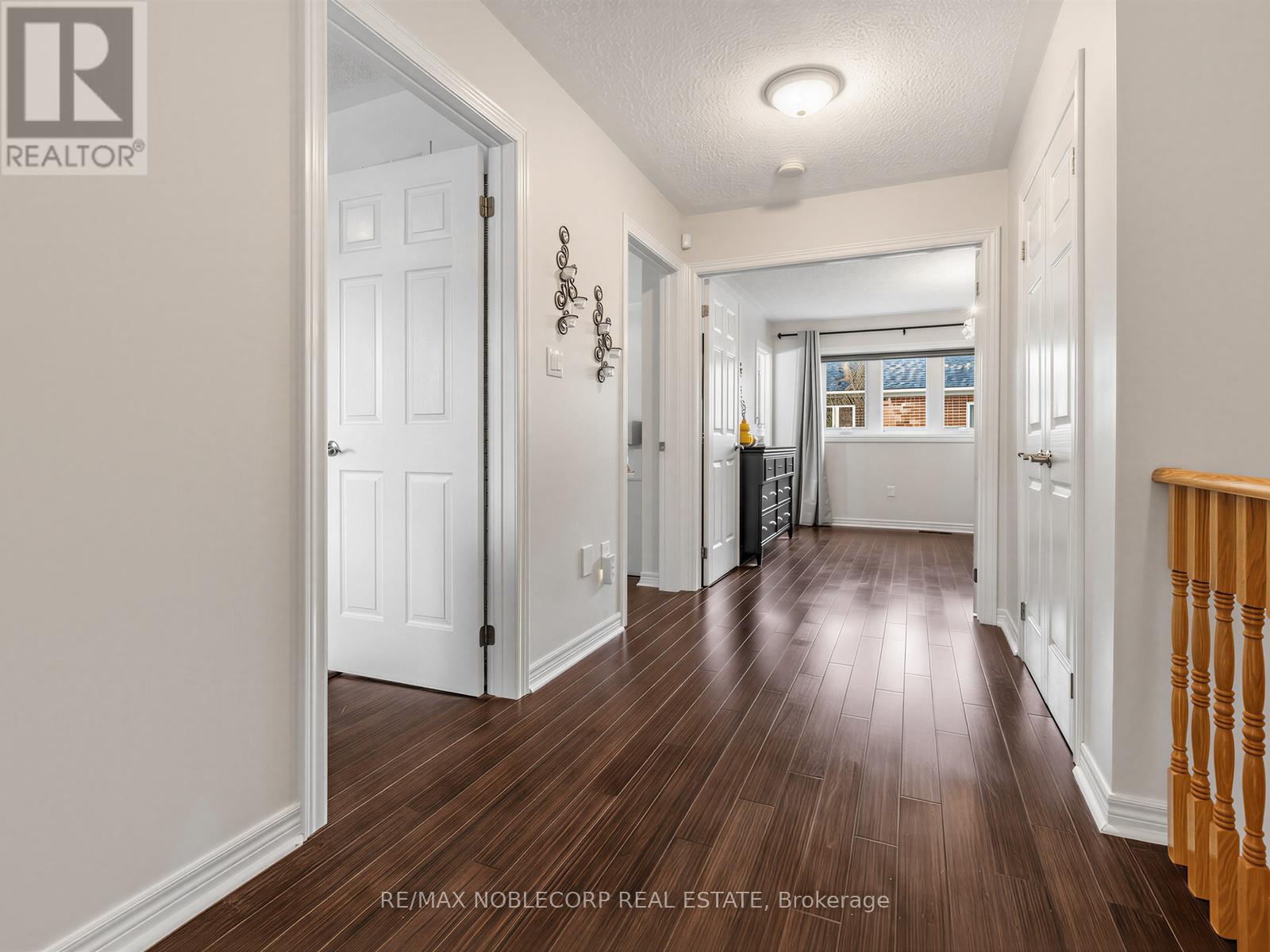 14 Ostick Street, Aurora, Ontario  L4G 7K5 - Photo 4 - N13063812