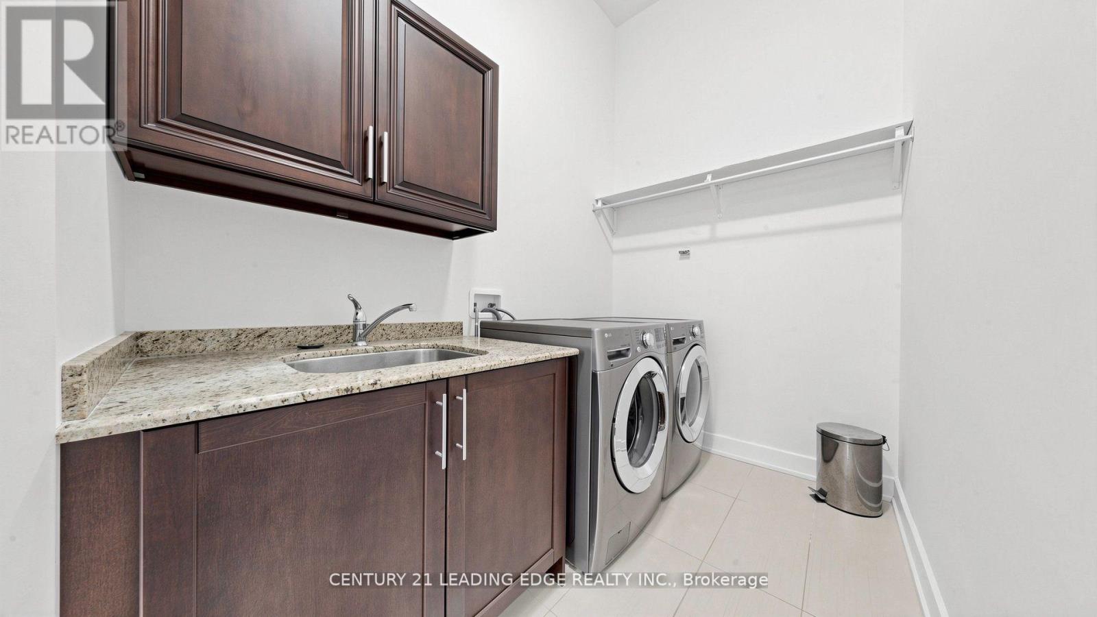 27 Poplar Drive, Richmond Hill, Ontario  L4E 2Y4 - Photo 17 - N13063828