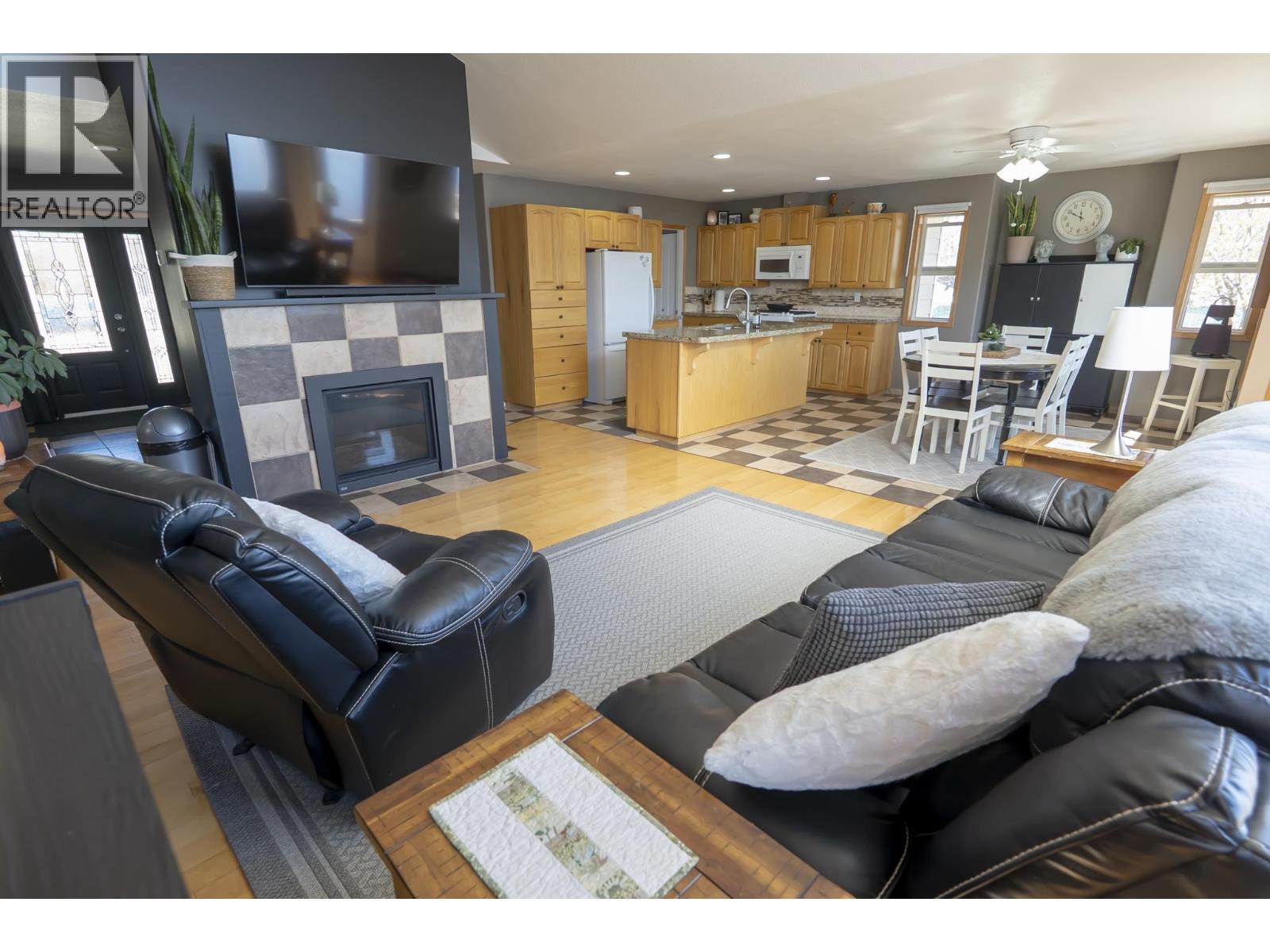 2070 Sweder Road, Fort St. James, British Columbia  V0J 1P0 - Photo 15 - R3117359